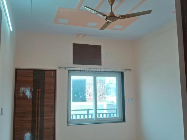2 BHK Apartment in Sector 13 Dwarka for rent New Delhi. The reference number is 20903303