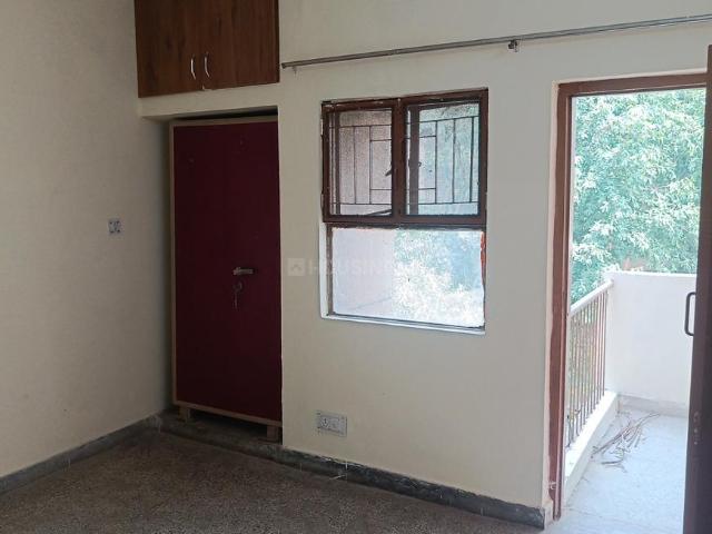 2 BHK Apartment in Sector 13 Dwarka for rent New Delhi. The reference number is 20160601