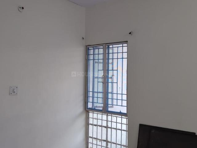 2 BHK Apartment in Sector 13 Dwarka for rent New Delhi. The reference number is 20373828