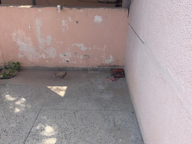 2 BHK Apartment in Sector 13 Dwarka for rent New Delhi. The reference number is 21333492