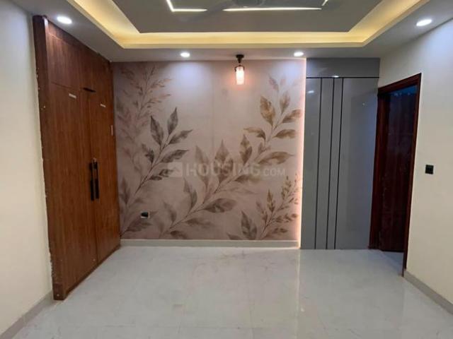 2 BHK Apartment in Sector 13 Dwarka for resale New Delhi. The reference number is 16515564