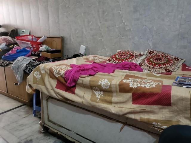 2 BHK Apartment in Sector 13 for rent Karnal. The reference number is 13930775