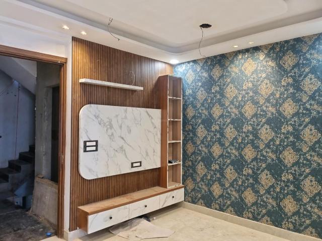 2 BHK Apartment in Sector 1 Dwarka for resale New Delhi. The reference number is 20933012
