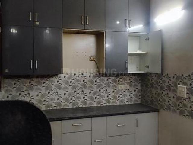 2 BHK Apartment in Sector 24 Rohini for rent New Delhi. The reference number is 19760855