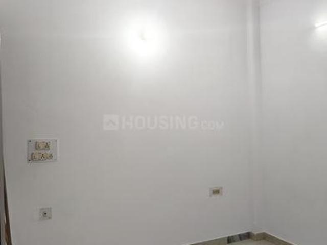 2 BHK Apartment in Sector 24 Rohini for rent New Delhi. The reference number is 20954498