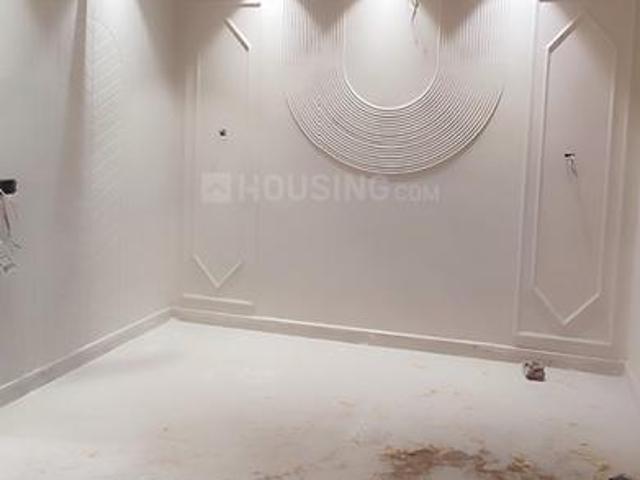 2 BHK Apartment in Sector 24 Rohini for resale New Delhi. The reference number is 19479420