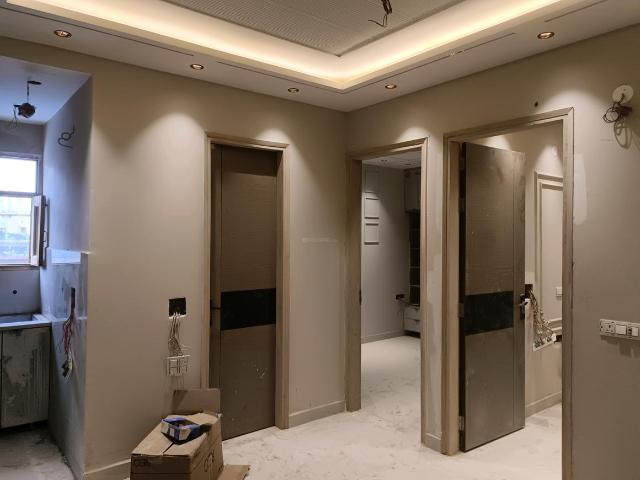 2 BHK Apartment in Sector 24 Rohini for resale New Delhi. The reference number is 20657625