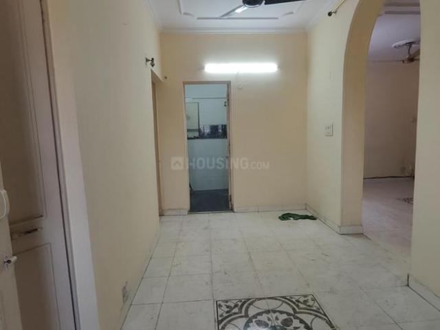 2 BHK Apartment in Sector 21 for resale Noida. The reference number is 21284521