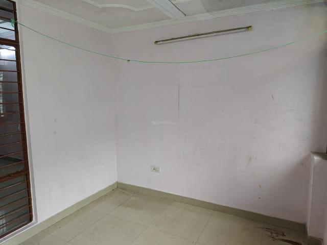 2 BHK Apartment in Sector 22 Dwarka for rent New Delhi. The reference number is 20863403