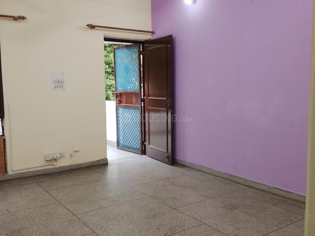 2 BHK Apartment in Sector 22 Dwarka for rent New Delhi. The reference number is 20993945