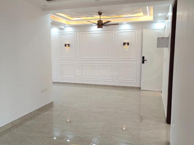 2 BHK Apartment in Sector 22 Dwarka for resale New Delhi. The reference number is 19632793