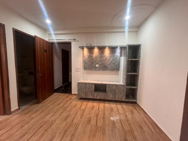 2 BHK Apartment in Sector 23 Dwarka for rent New Delhi. The reference number is 21082748