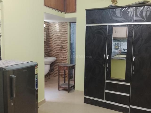2 BHK Apartment in Sector 23 Dwarka for rent New Delhi. The reference number is 21317758