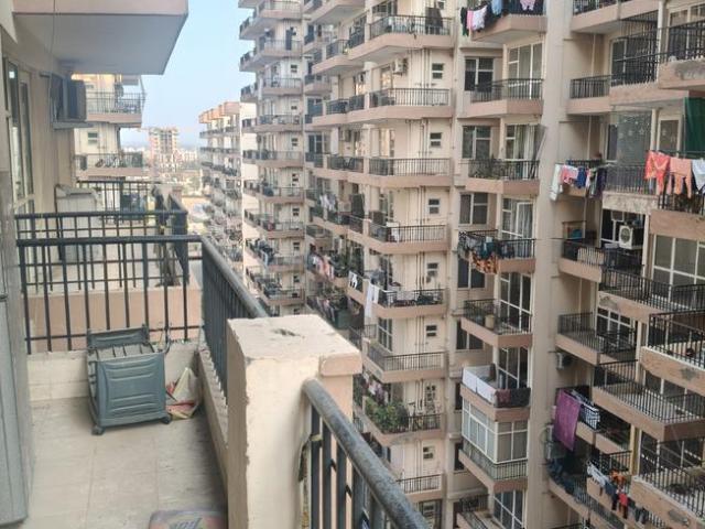 2 BHK Apartment in Sector 35 for rent Sohna. The reference number is 19863632