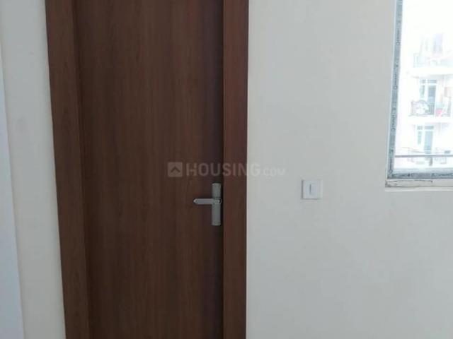 2 BHK Apartment in Sector 35 for rent Sohna. The reference number is 21035086