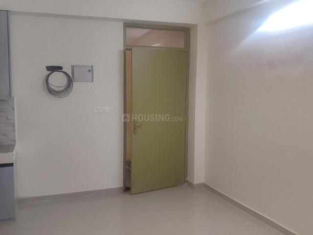 2 BHK Apartment in sector 37 for rent Bahadurgarh. The reference number is 19792016
