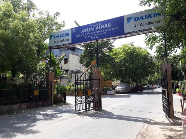 2 BHK Apartment in Sector 37 for resale Noida. The reference number is 16147646