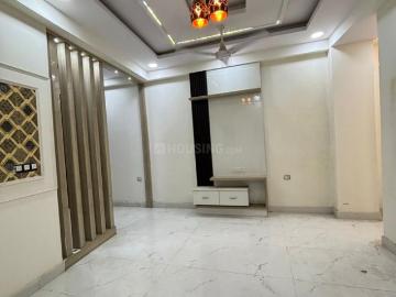 2 BHK Apartment in Sector 37 for resale Noida. The reference number is 19961605