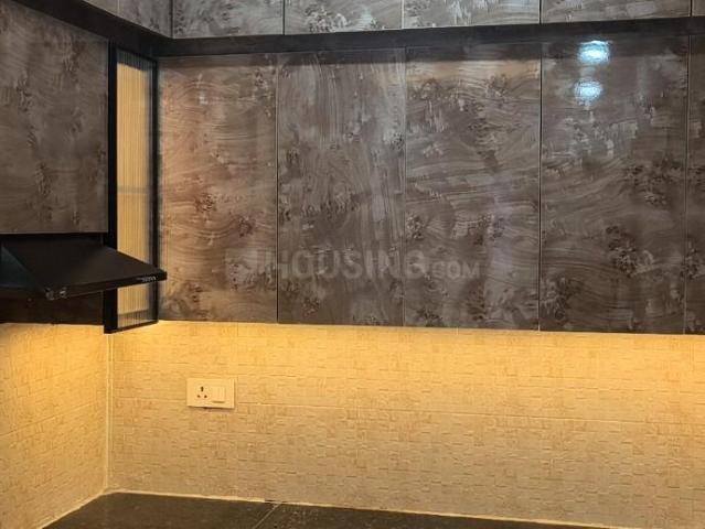 2 BHK Apartment in Sector 37D for rent Gurgaon. The reference number is 19372415