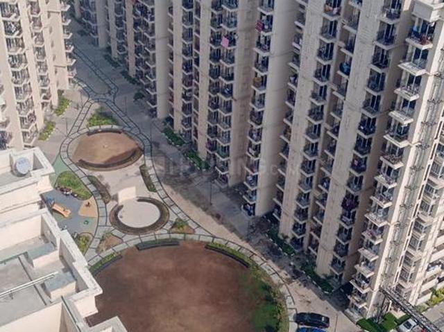 2 BHK Apartment in Sector 37D for rent Gurgaon. The reference number is 19855761