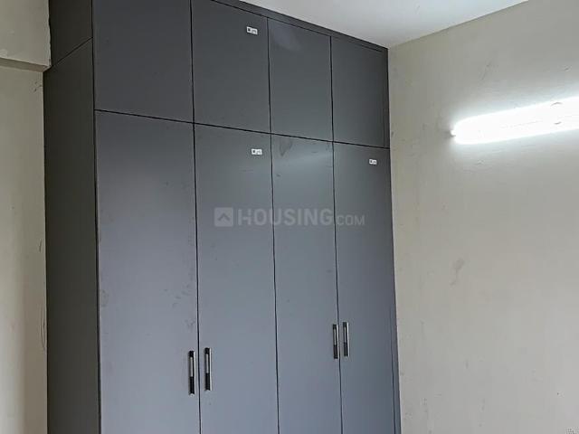 2 BHK Apartment in Sector 37D for rent Gurgaon. The reference number is 19963134