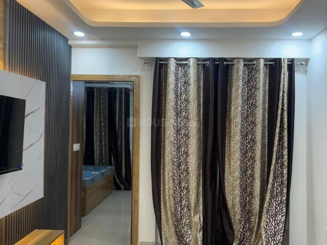 2 BHK Apartment in Sector 37D for rent Gurgaon. The reference number is 20184897