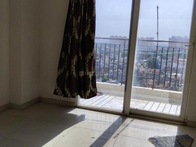 2 BHK Apartment in Sector 37D for rent Gurgaon. The reference number is 20544708