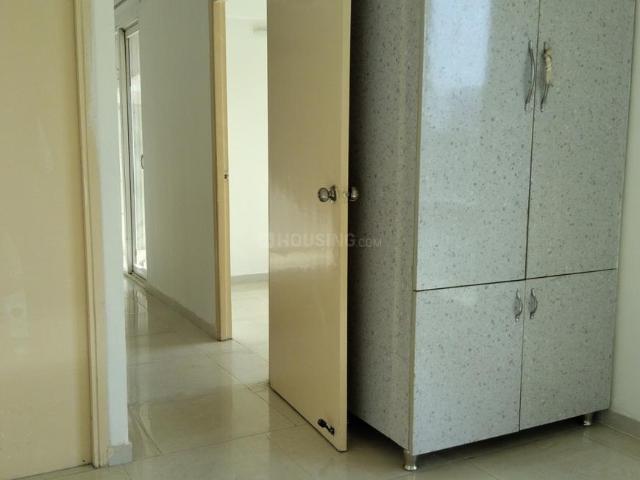 2 BHK Apartment in Sector 37D for rent Gurgaon. The reference number is 20545994