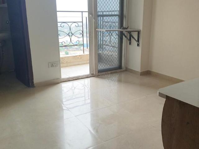 2 BHK Apartment in Sector 37D for rent Gurgaon. The reference number is 20620859