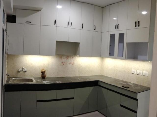 2 BHK Apartment in Sector 37D for rent Gurgaon. The reference number is 21058403