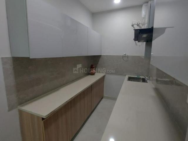 2 BHK Apartment in Sector 37D for rent Gurgaon. The reference number is 21104219