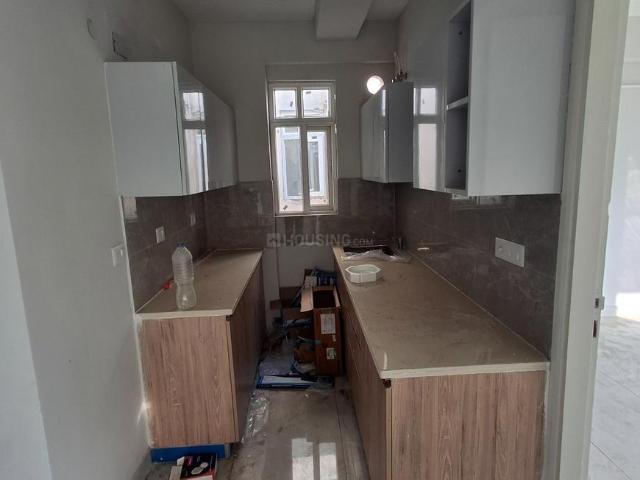 2 BHK Apartment in Sector 37D for rent Gurgaon. The reference number is 21104516