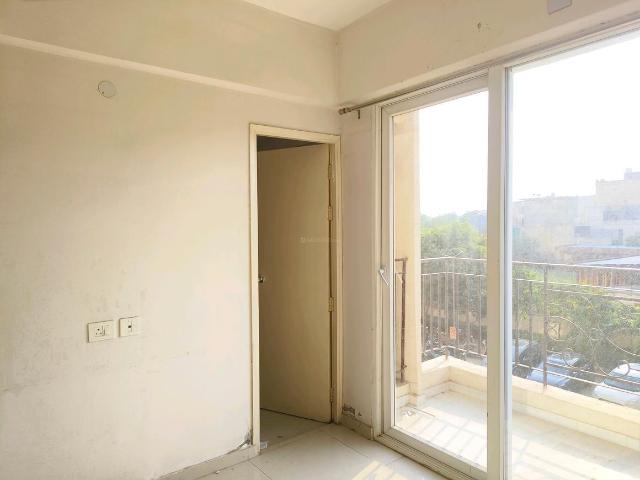 2 BHK Apartment in Sector 37D for rent Gurgaon. The reference number is 21158382