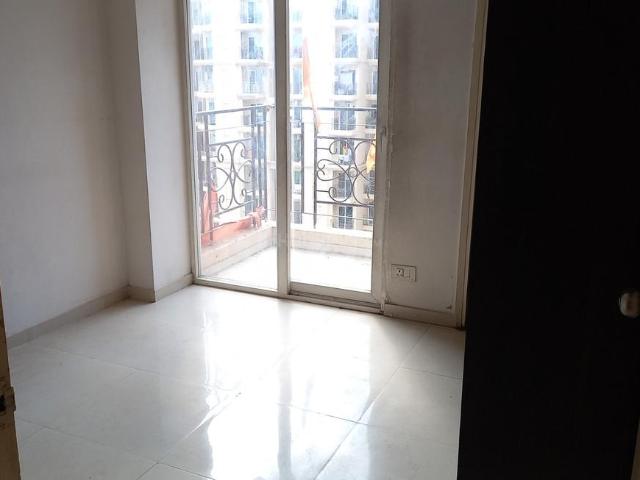2 BHK Apartment in Sector 37D for rent Gurgaon. The reference number is 21186321