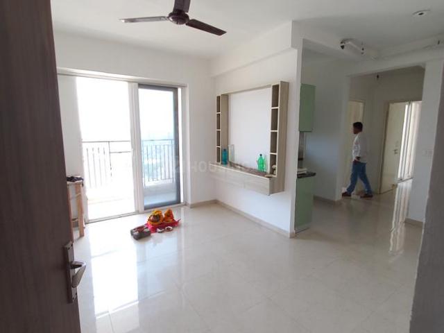2 BHK Apartment in Sector 37D for rent Gurgaon. The reference number is 21186495