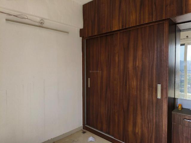 2 BHK Apartment in Sector 37D for resale Gurgaon. The reference number is 20492004