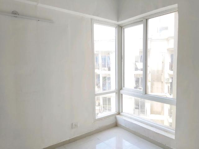 2 BHK Apartment in Sector 37D for resale Gurgaon. The reference number is 20498624