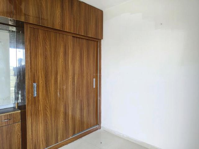 2 BHK Apartment in Sector 37D for resale Gurgaon. The reference number is 20498693