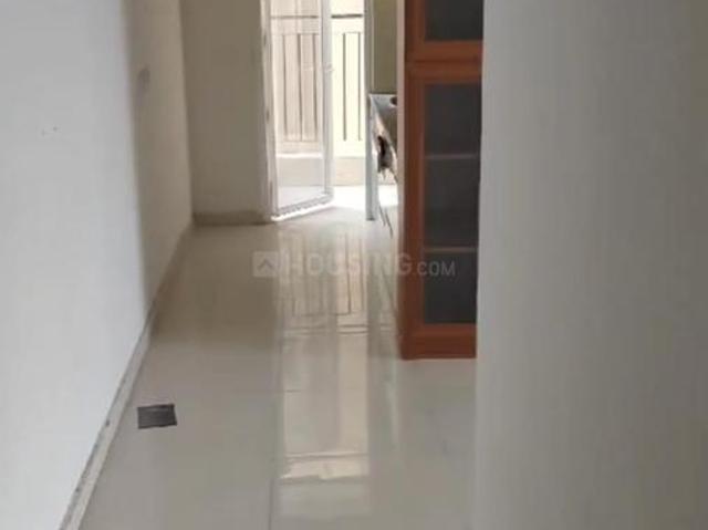 2 BHK Apartment in Sector 37D for resale Gurgaon. The reference number is 20611095