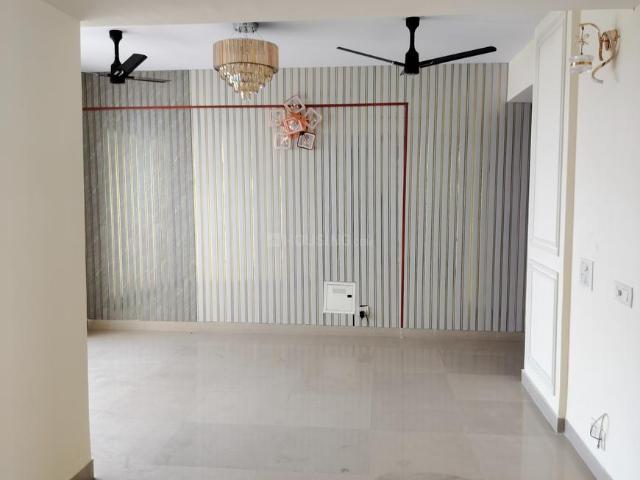 2 BHK Apartment in Sector 37D for resale Gurgaon. The reference number is 20236811