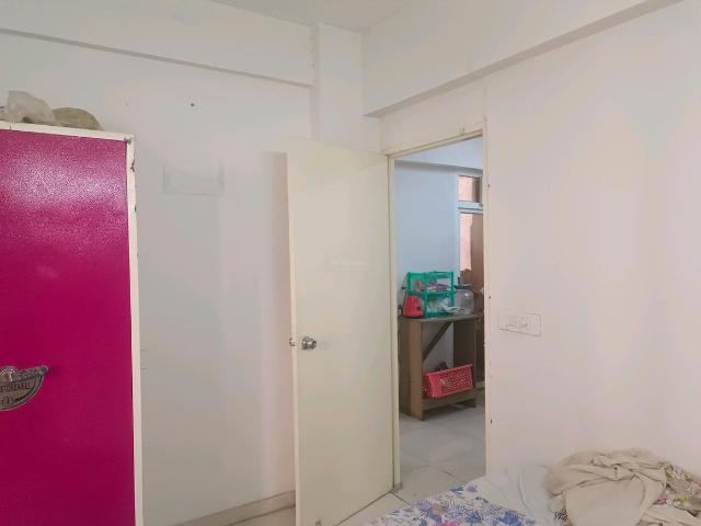 2 BHK Apartment in Sector 37D for resale Gurgaon. The reference number is 21300473