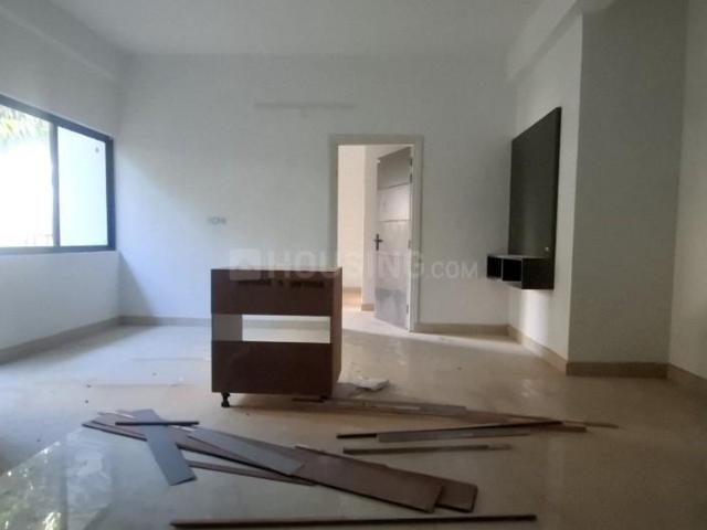 2 BHK Apartment in Sector 30 for rent Gurgaon. The reference number is 15987190