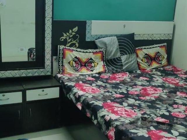 2 BHK Apartment in Sector 31 for rent Gurgaon. The reference number is 20437287