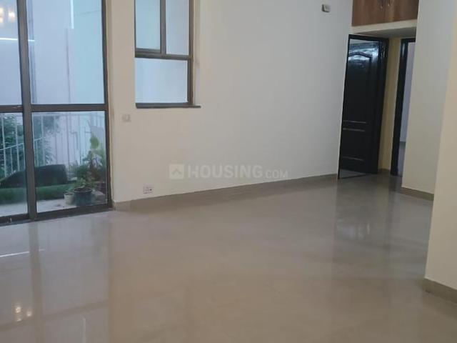 2 BHK Apartment in Sector 33 for rent Gurgaon. The reference number is 18993076