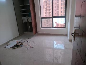 2 BHK Apartment in Sector 33 for rent Gurgaon. The reference number is 19796312