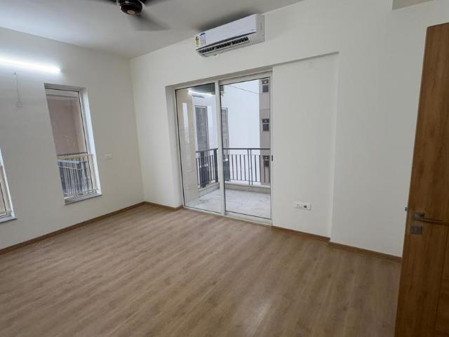 2 BHK Apartment in Sector 33 for rent Sohna. The reference number is 20966831