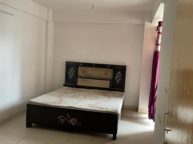 2 BHK Apartment in Sector 33 for rent Sohna. The reference number is 21001459