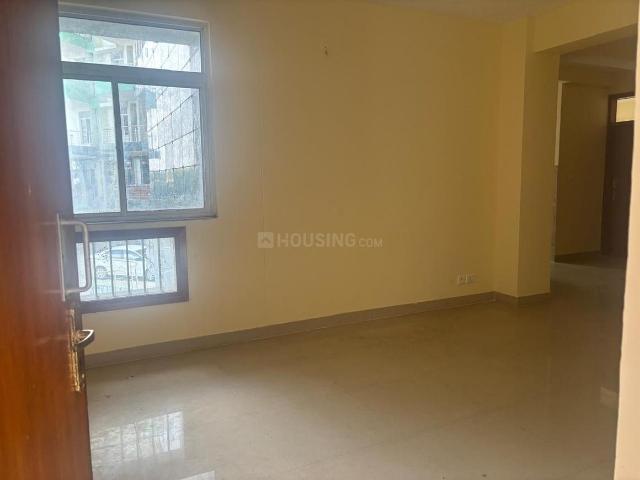 2 BHK Apartment in Sector 3 Dwarka for resale New Delhi. The reference number is 20323226