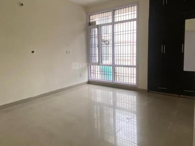 2 BHK Apartment in Sector 44 for resale Chandigarh. The reference number is 19323790
