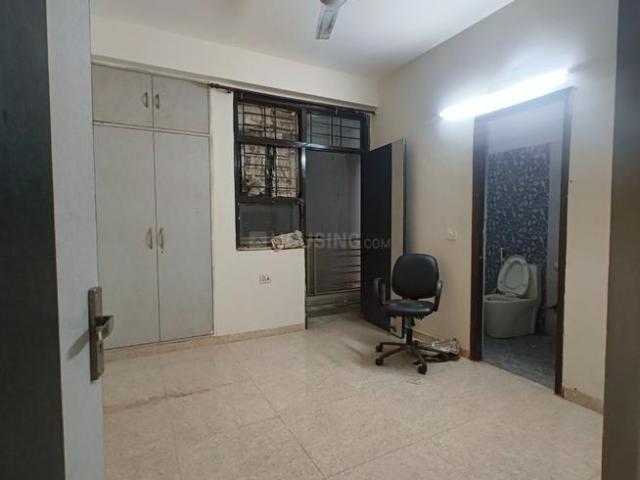 2 BHK Apartment in Sector 45 for rent Noida. The reference number is 20523529